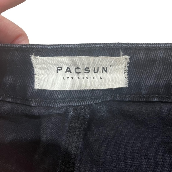 PacSun Distressed High Waisted Denim Festival 2” Cut Off Jean Shorts Black Sz 29 - Picture 6 of 9